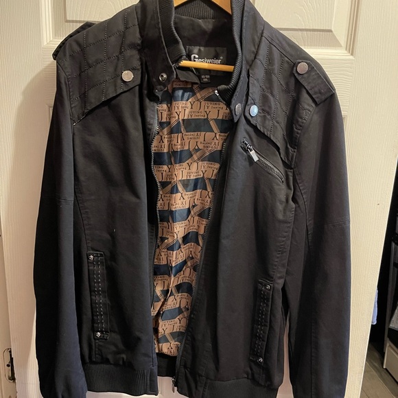 Gesiweier Men Black Jacket - Picture 2 of 4